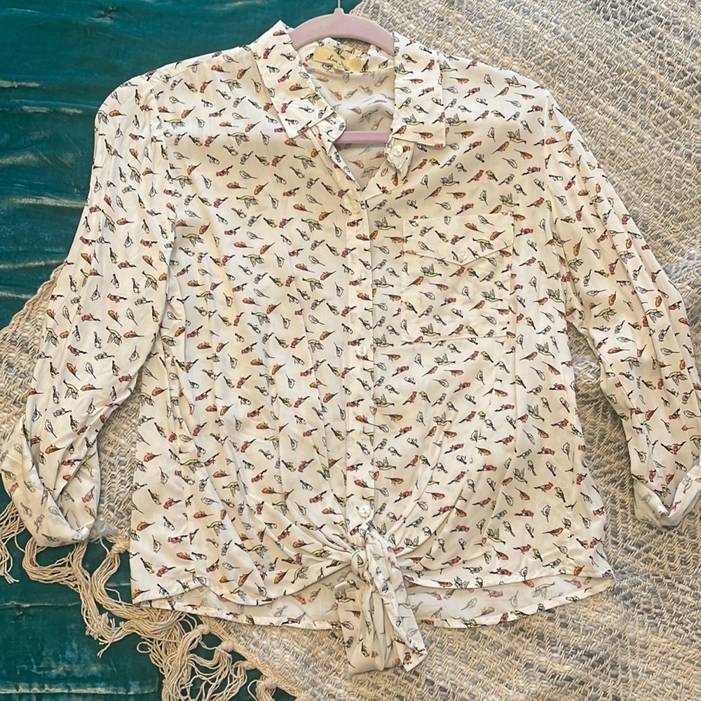 Love Notes Bird Tie Front Button Down